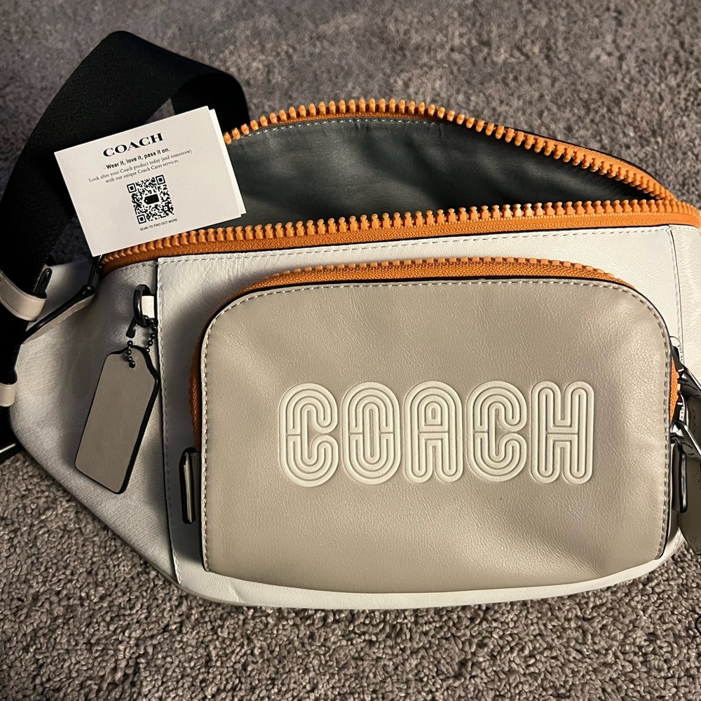 Retro Color-block Coach Belt Bag